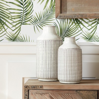 Rustic Glazed Ceramic Vase with Ribbed Texture - Brown and White