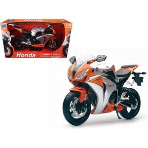 2010 Honda CBR 1000RR Motorcycle 1/6 Diecast Model by New Ray - 1 of 3