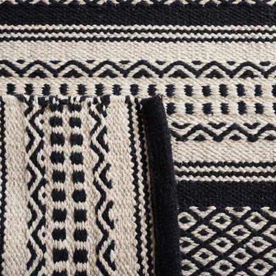 Coastal Breeze Black and Ivory Cotton Flatweave 3'x5' Rug