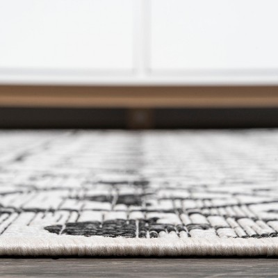 Kafel Ivory and Black Geometric Bohemian Indoor/Outdoor Rug