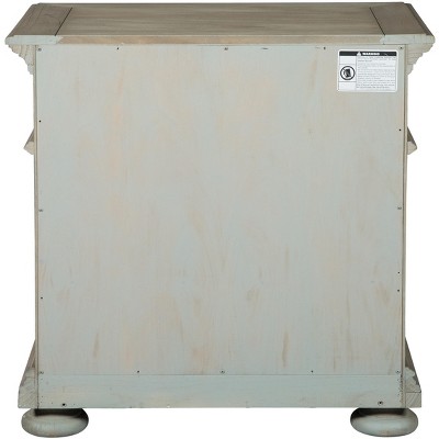 Wellington Driftwood Traditional 3-Drawer Brown Nightstand