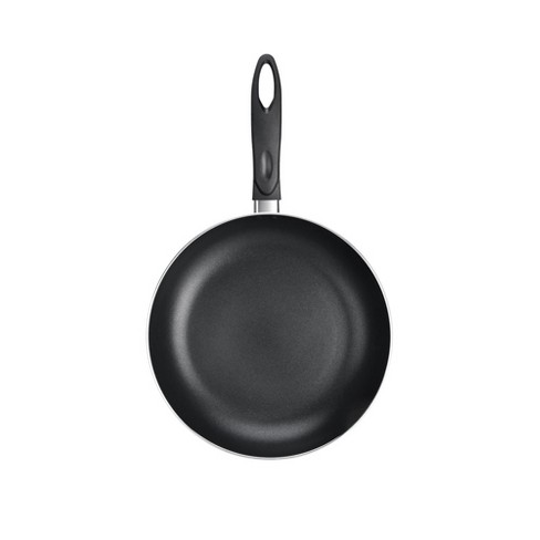 NutriChef Black Small Fry Pan, 8-Inch Kitchen Cookware, Black Coating  Inside, Heat Resistant Lacquer Outside (Black)