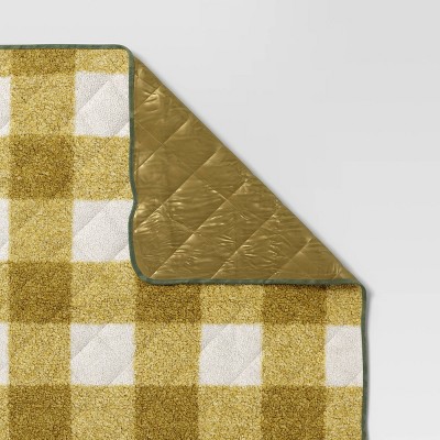 On the Go Collection Quilted Checkered Throw Blanket - Room Essentials