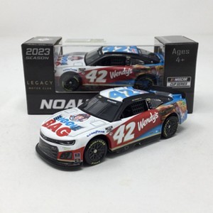 Noah Gragson 2023 Wendy's Biggie Bag 1:64 NASCAR Diecast Action - 1 of 2