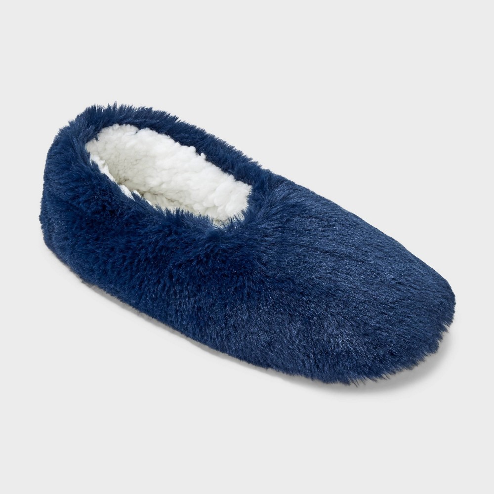Women's Faux Fur Cozy Pull-On Slipper Socks with Grippers - Auden™ Navy M/L