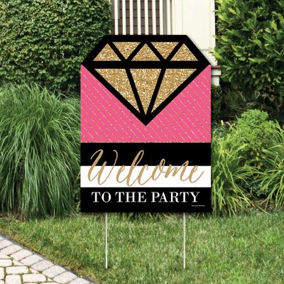 Big Dot of Happiness Girls Night Out - Party Decorations - Bachelorette Party Welcome Yard Sign