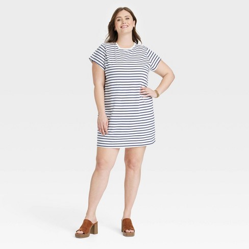 Women's Short Sleeve T-shirt Dress - Universal Thread™ Navy Blue 4x : Target
