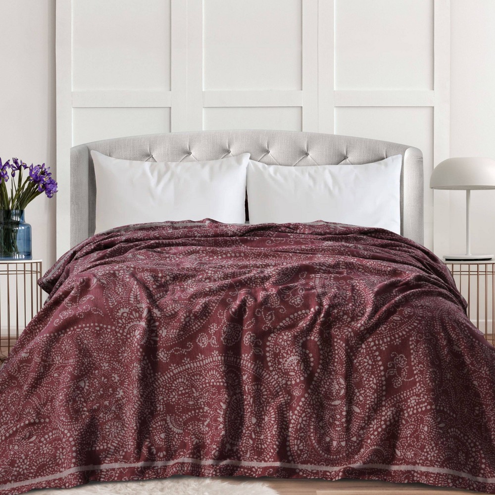 Tribeca Living Queen Paisley Organic Cotton Oversized Blanket Red