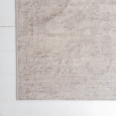 Gray Geometric Easy Care Synthetic Area Rug 9' x 12'