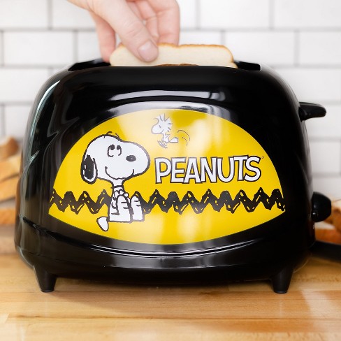 Peanuts Snoopy Toast Plate