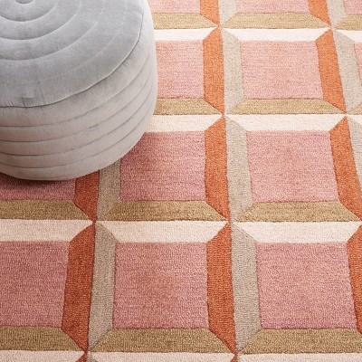 Handmade Pink and Beige Tufted Wool Rectangular Rug