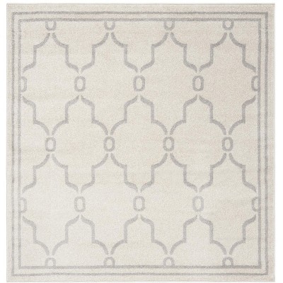 Amherst AMT414 Power Loomed Indoor Rug -Safavieh