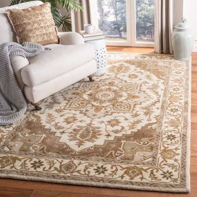 Handmade Beige and Sage Wool Tufted Round Rug