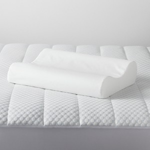 Contour Memory Foam Pillow (Standard/Queen) White - Made By Design