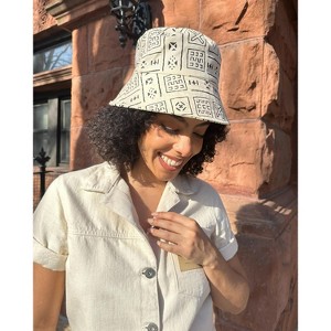 The Wrap Life | Satin Lined Printed Bucket Hat - 1 of 4