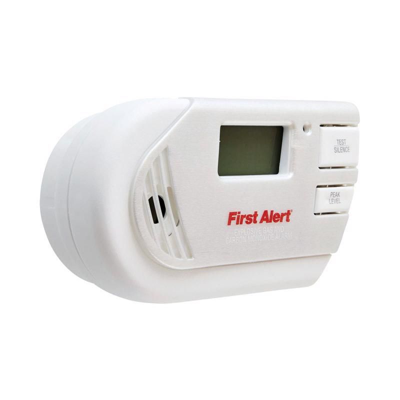 First Alert Plug-in Electrochemical Explosive Gas and Carbon Monoxide Detector, 1 of 6