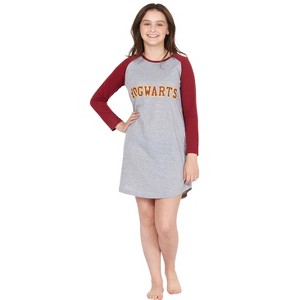 Harry Potter Long Sleeve Hogwarts Raglan Night Gown Grey - 1 of 4