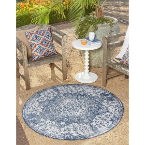 Jill Zarin Outdoor Dubai Medallion Woven Area Rug - 1 of 4