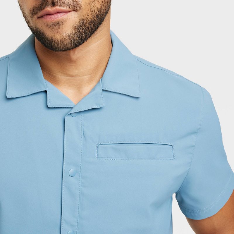 Men&#39;s Short Sleeve Resort T-Shirt - All In Motion&#8482;, 4 of 5