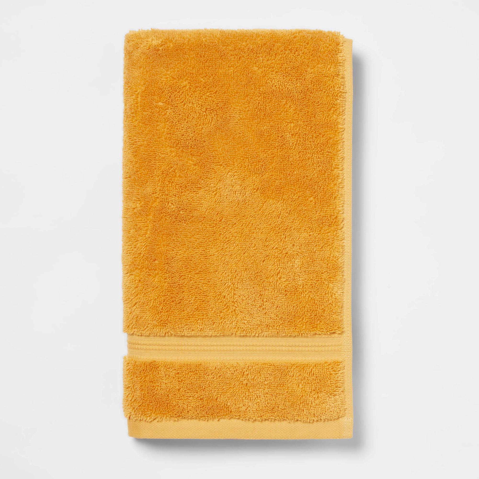 Total Fresh Antimicrobial Hand Towel Gold - Threshold™