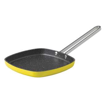 Starfrit Breakfast Collection 6-In. Mini Griddle with Stainless Steel Wire Handle, Yellow