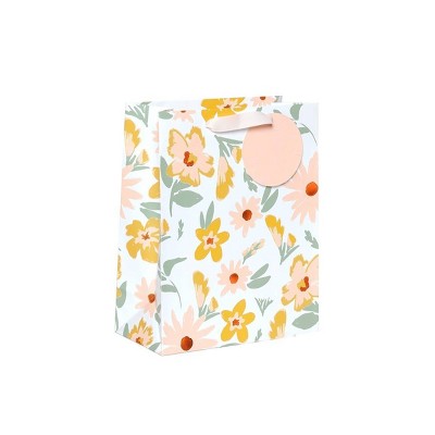 where to get flower wrapping paper lv｜TikTok Search
