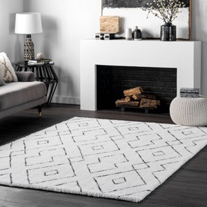 nuLOOm Beaulah Modern Trellis Shag Area Rug, 6' 7" x 9', White - 1 of 4