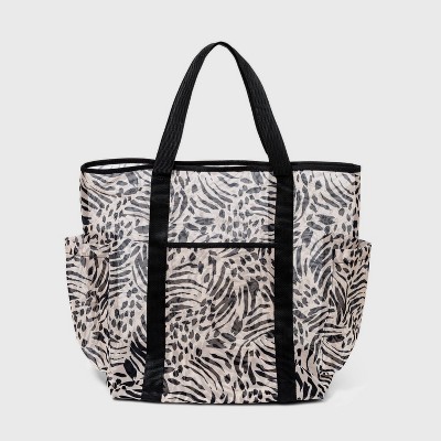 target mesh beach tote