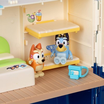 Детские куклы Bluey Cruise Ship Playset — фото 7