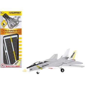 Grumman F-14B Tomcat Fighter Aircraft "VF-142 Ghostriders" (CVN-65) Aircraft Carrier Deck 1/200 Diecast Model by Forces of Valor