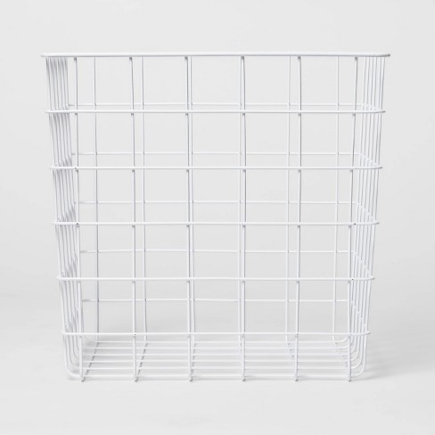 Organizing Essentials 10 x 7.5 Rush Basket With Metal Frame