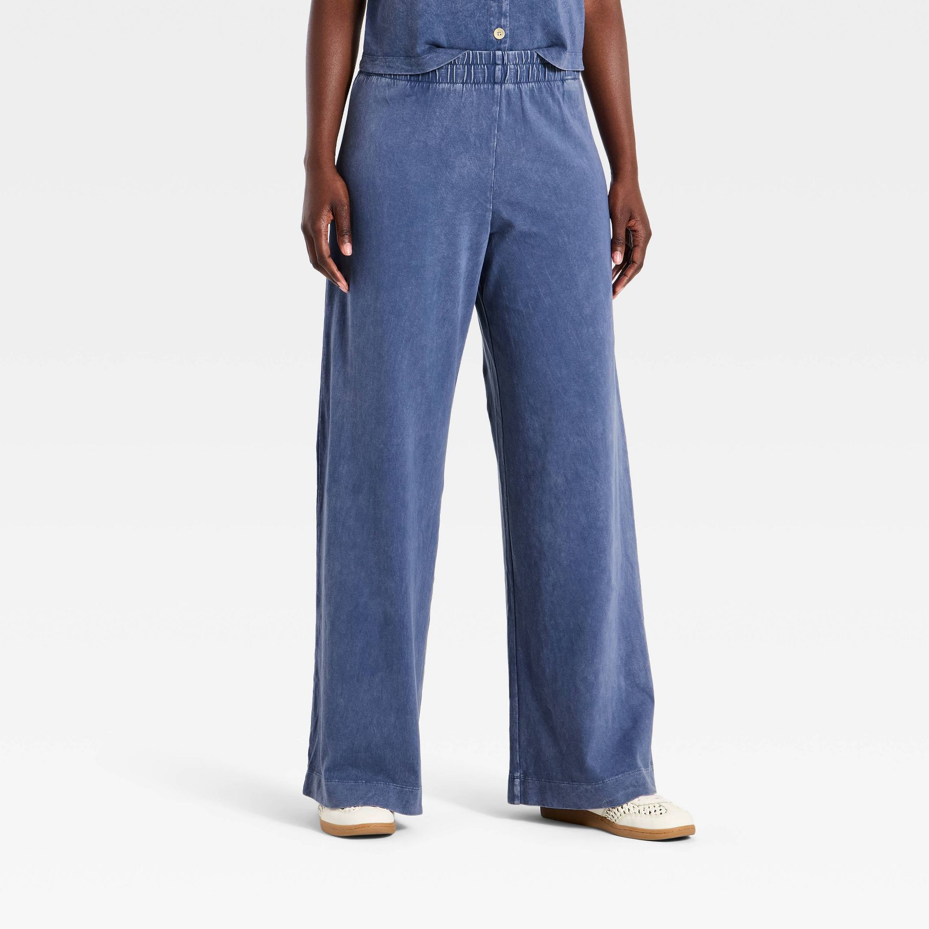 Women's High-Rise Wide Leg Knit Pull-On Pants - Universal Thread™