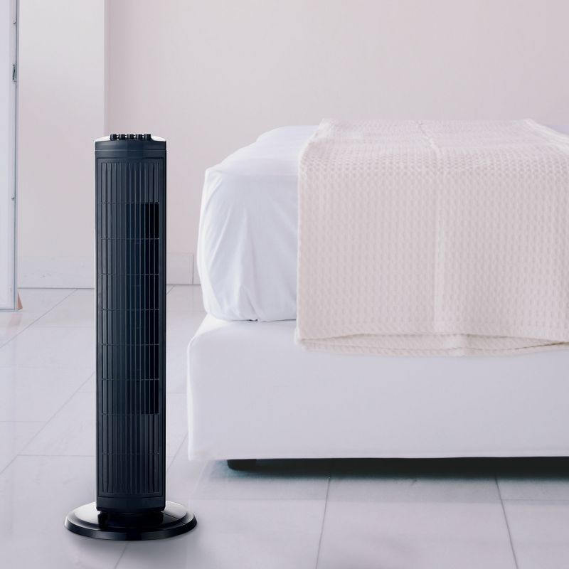 Brentwood 30 inch Oscillating Tower Fan in Black, 3 of 4