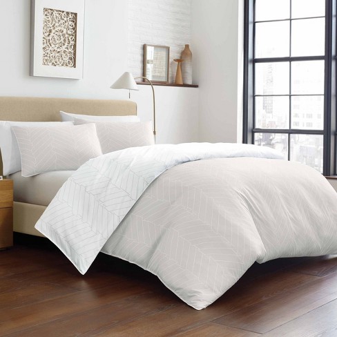 Duvet cover store and sham set