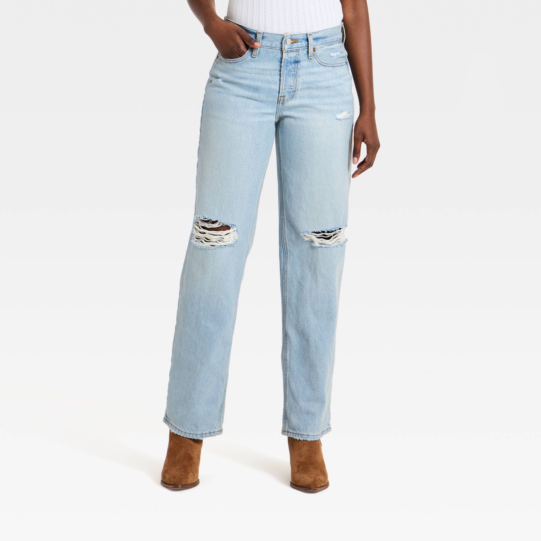Women's Low-Rise Baggy Jeans - Universal Thread™