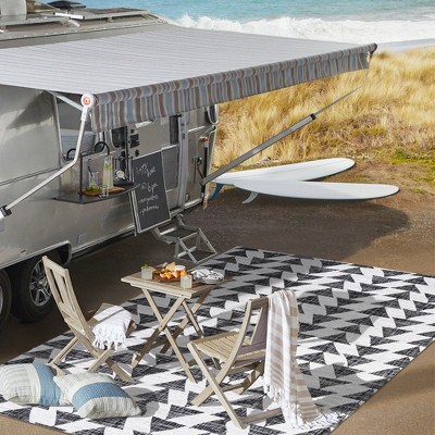 Andratx Ivory and Black Geometric Indoor/Outdoor Rug