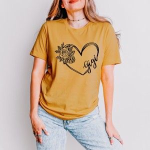 Simply Sage Market Gigi Heart Outline Short Sleeve Tee - 1 of 4