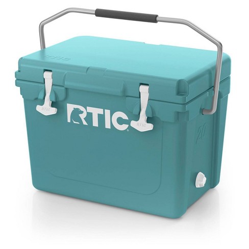 RTIC Outdoors Soft Pack Sky Blue 30 Cans Insulated Drink Carrier in the  Portable Coolers department at