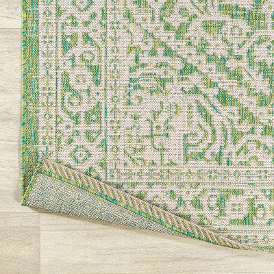 Sinjuri Cream/Green Medallion Textured Weave Reversible Area Rug