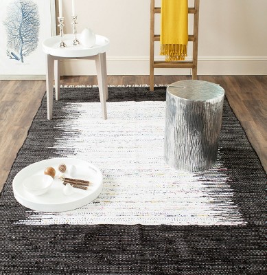 Ivory and Black Handwoven Wool Cotton Area Rug 4' x 6'
