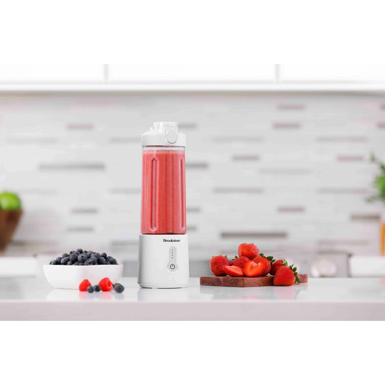 Brookstone Portable Blender, 3 of 10
