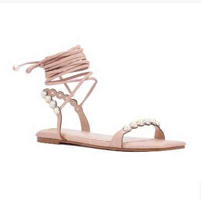 Fashion To Figure Women's Sammie Flat Sandal - Wide Width