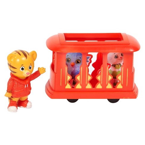 Daniel Tiger S Neighborhood Cake Topper Target