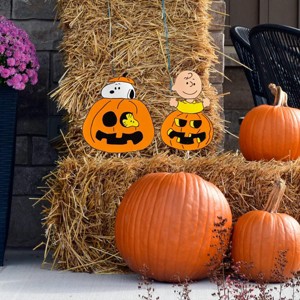 Charlie Brown and Snoopy Metal Stakes, 10in and 14in - 1 of 1