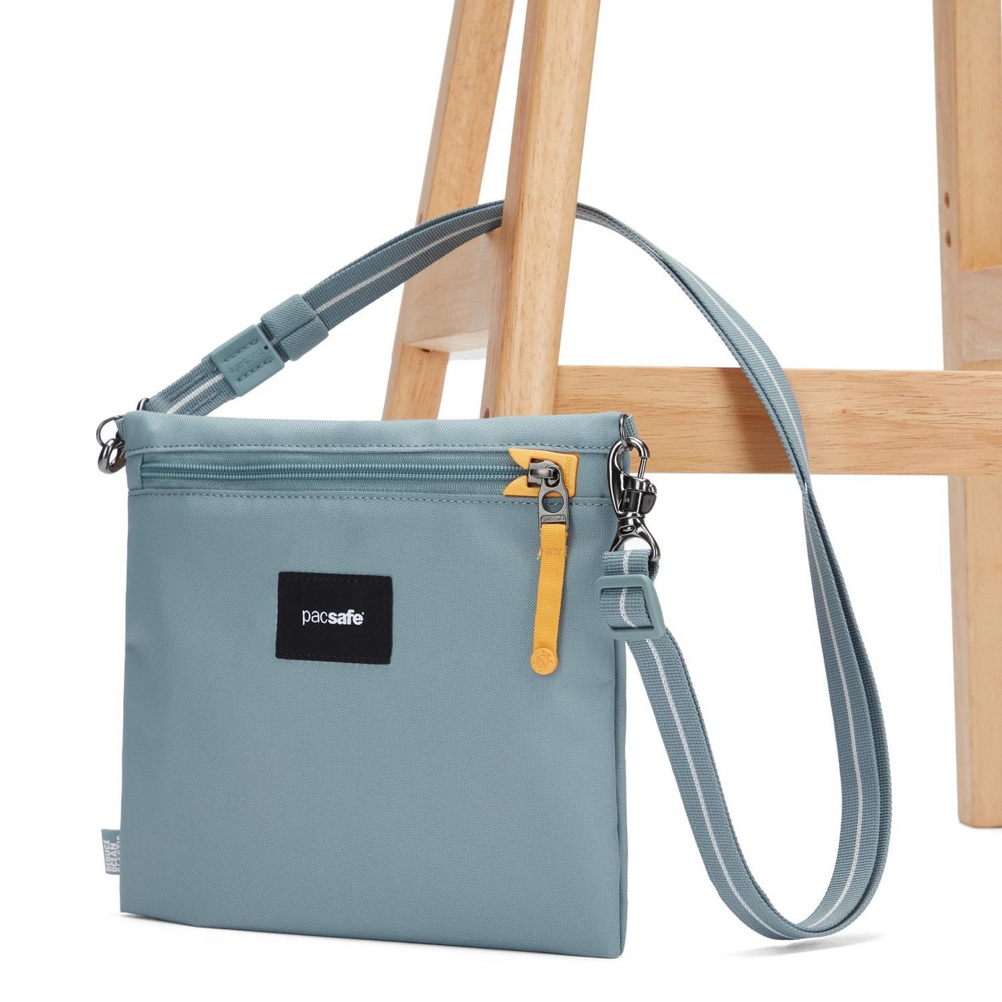 Сумка Pacsafe Go Crossbody Pouch, Fresh Mint, цвет: Мятный — фото 4