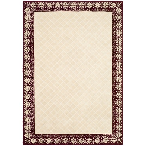 Safavieh 4 x 6 Maroon Indoor Solid Area Rug at