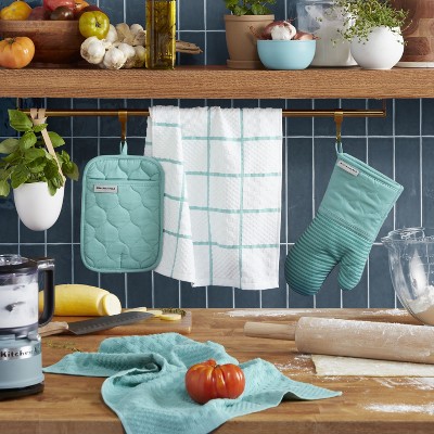 Aqua Sky Quilted Cotton Terry Cloth Oven Mitt and Towel Set