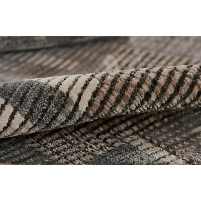 Gray Geometric Synthetic Rectangular Rug 118" x 94"