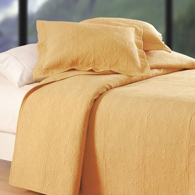 C&F Home Cornsilk Full/Queen Matelasse Quilt