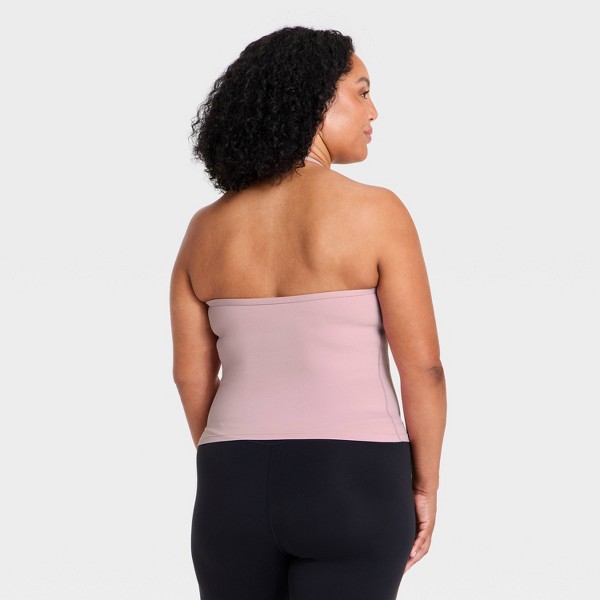 Top halter de tirantes finos suave para mujer - All In Motion™ 5